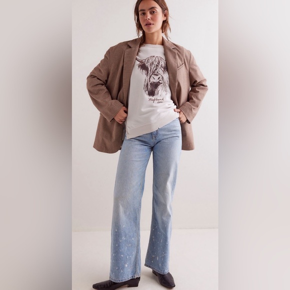 We The Free Graphic Camden Pullover - Picture 4 of 4